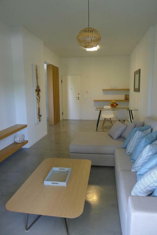 Deluxe Apartment In Vouliagmeni Афины Экстерьер фото